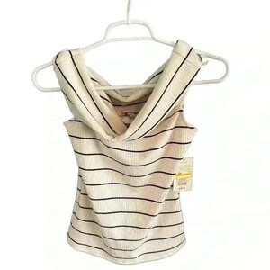 A New Day- Slim Fit Short Sleeve Off the Shoulder Top
Womens Size XS-NWT